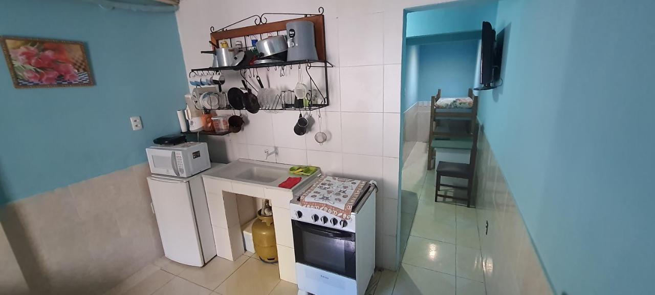Kitnets Itapua Residencia - 1 Minuto De Caminhada Ate A Praia Salvador Esterno foto