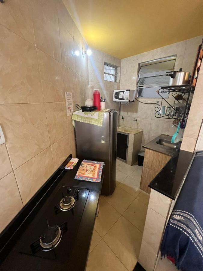 Kitnets Itapua Residencia - 1 Minuto De Caminhada Ate A Praia Salvador Esterno foto